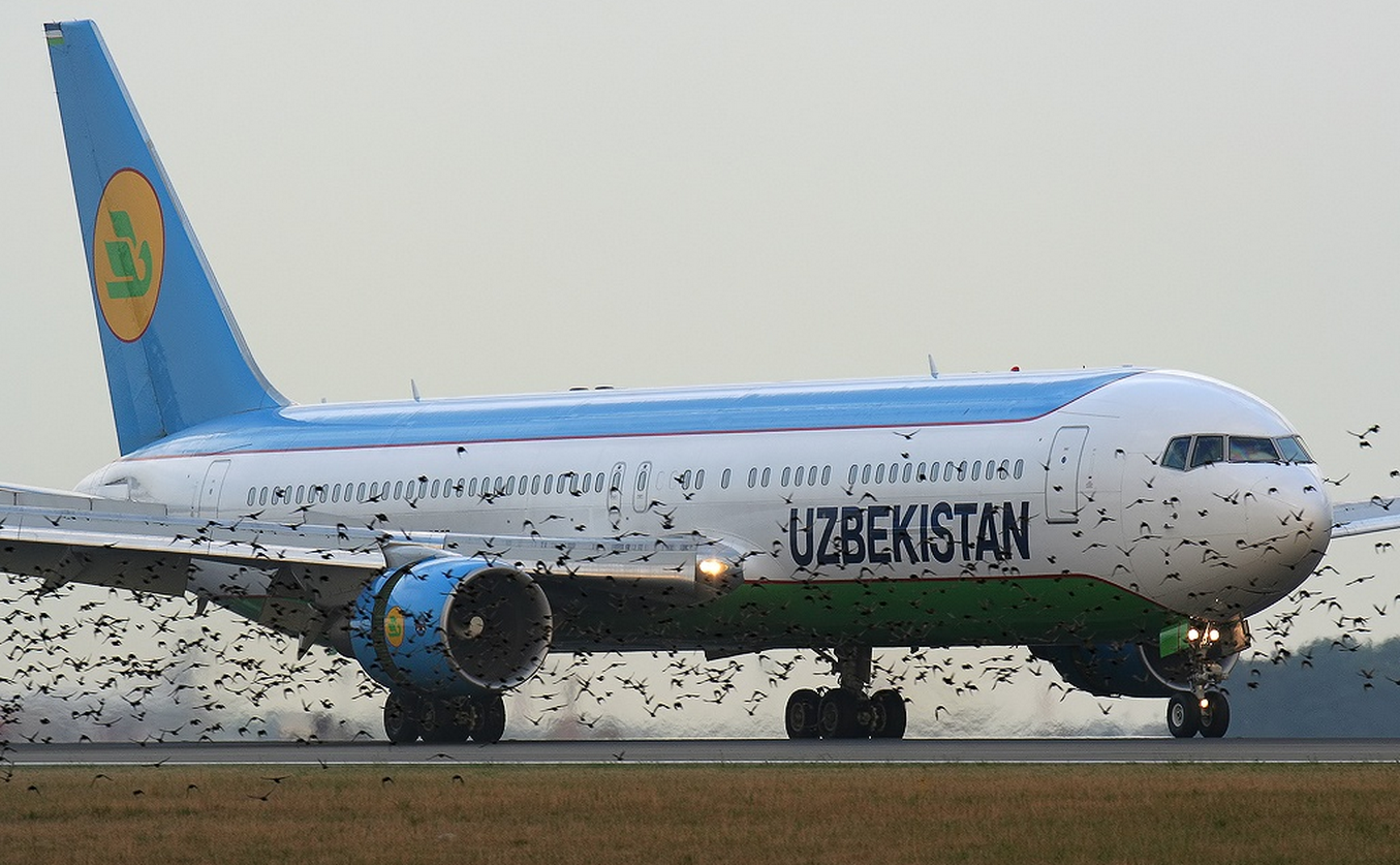 B767 Uzbekistan Airways
