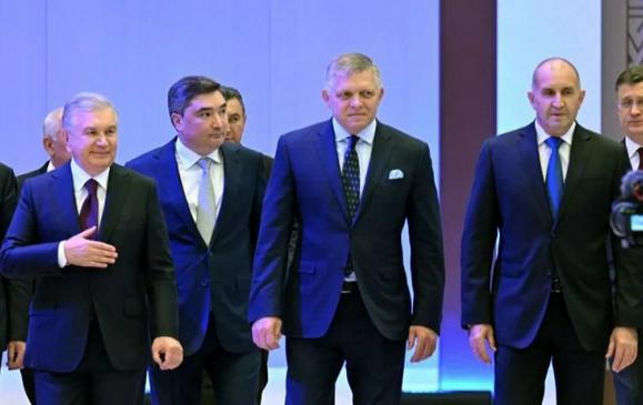 Шагая в ногу с миром