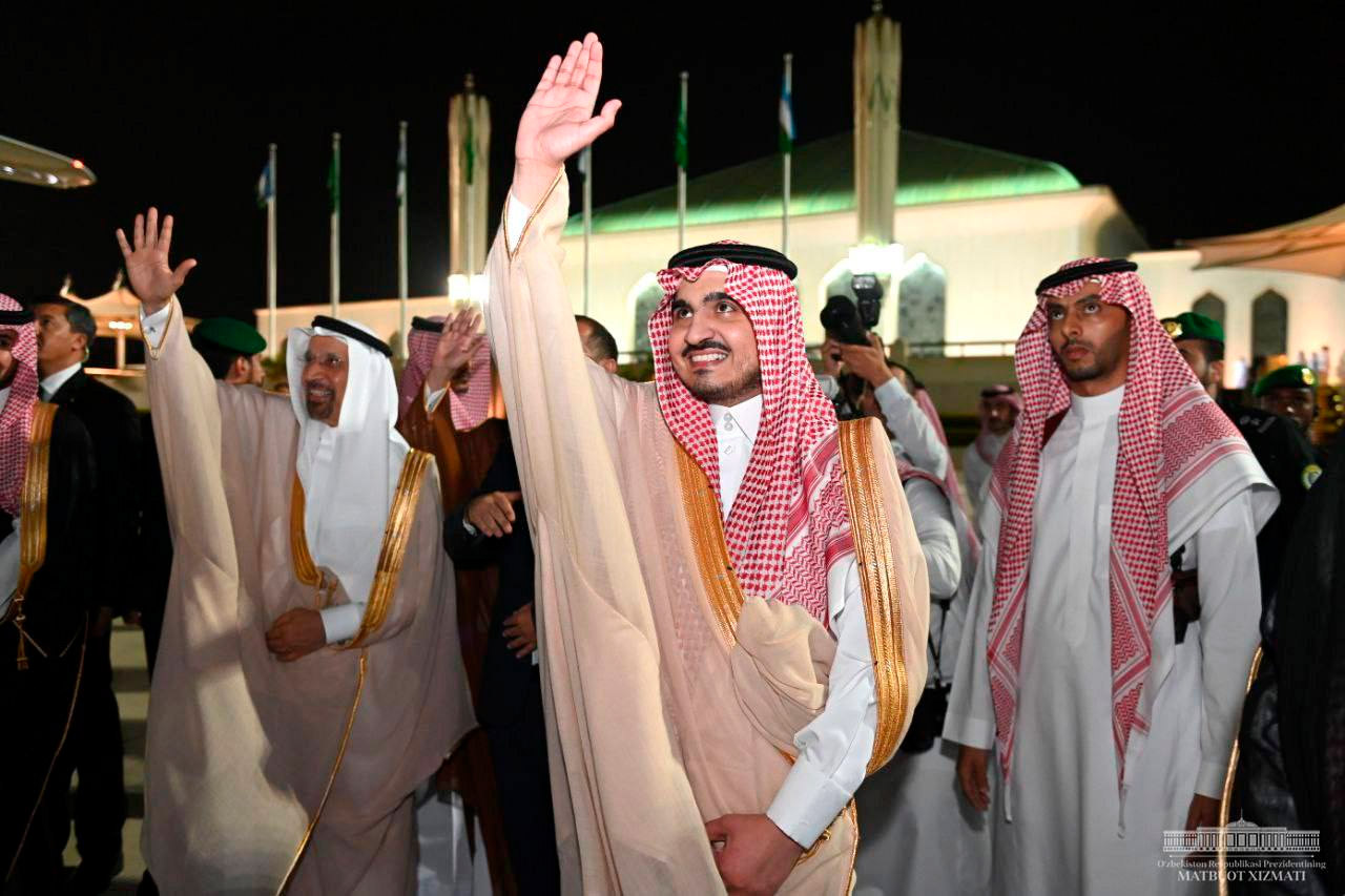 Саудия арабистон. Король Саудовской Аравии в Мекке.