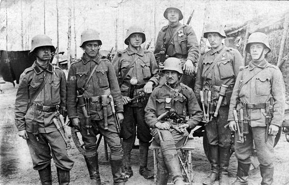 «Не знаешь, Швейк, ты этих мадьяр»